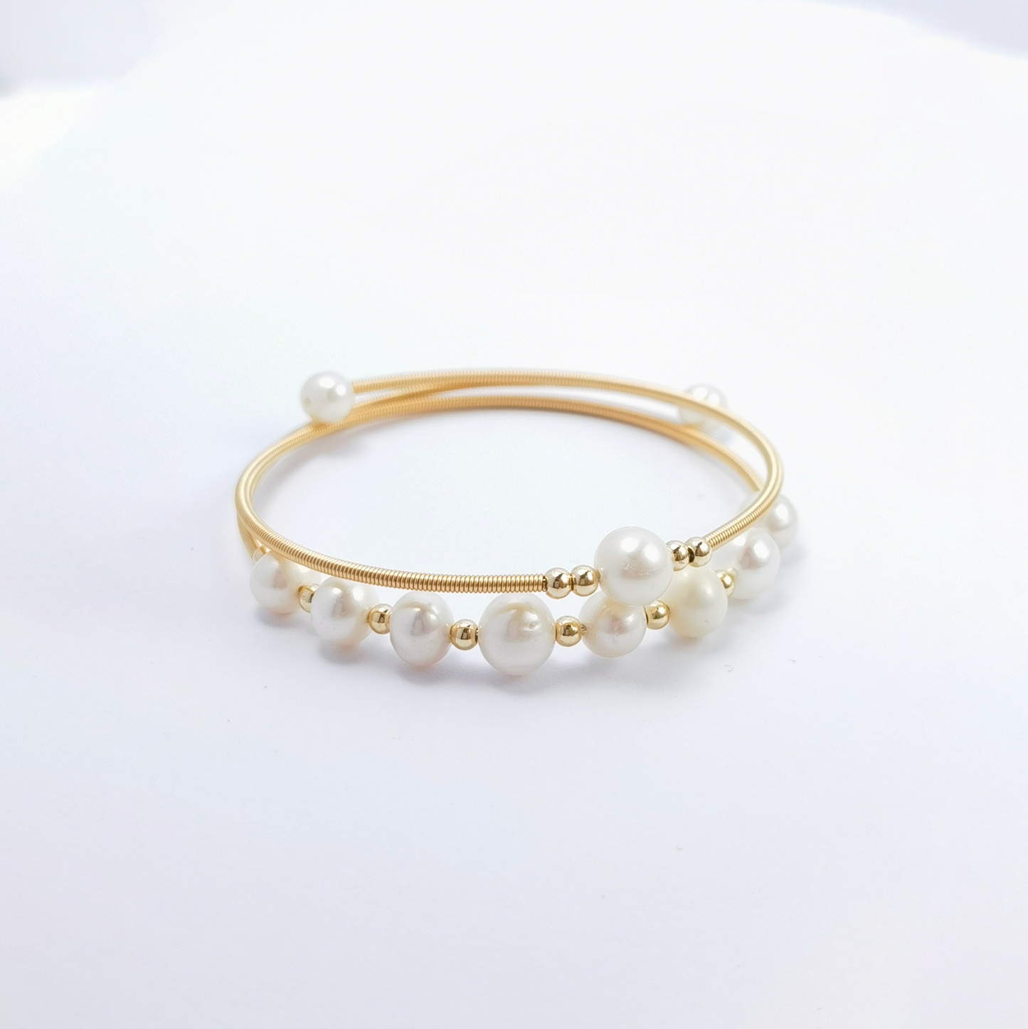 Freshwater White Pearl Bracelet