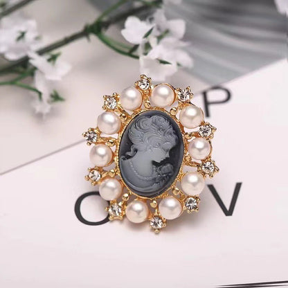 Natural Freshwater Pearl Cameo Girl Brooch Corsage