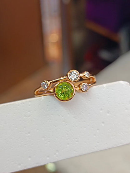 AUGUST_Peridot Healing Birthstone Sterling Silver Ring