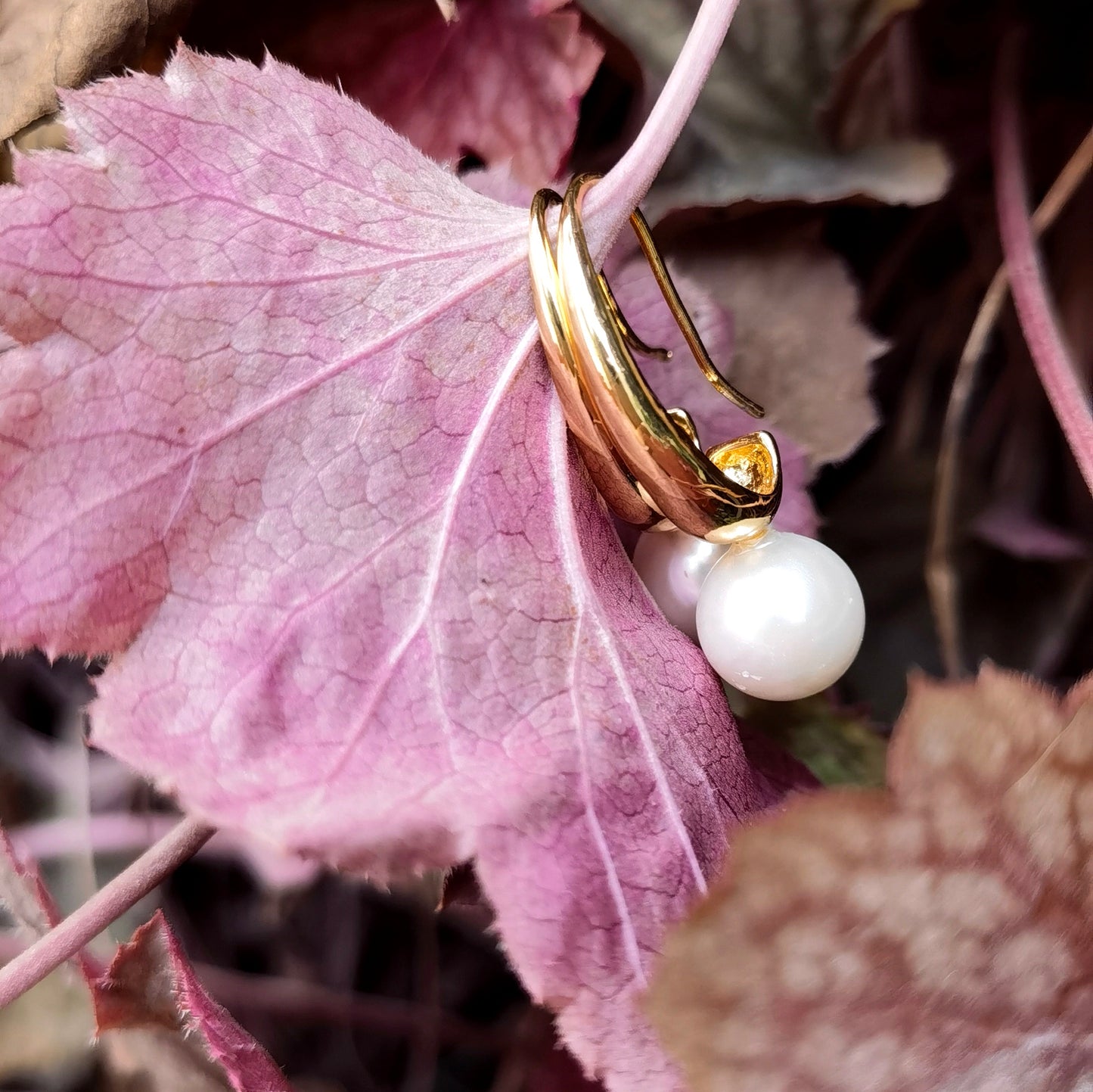 Literary Retro Style Pearl Drop Gold Earrings