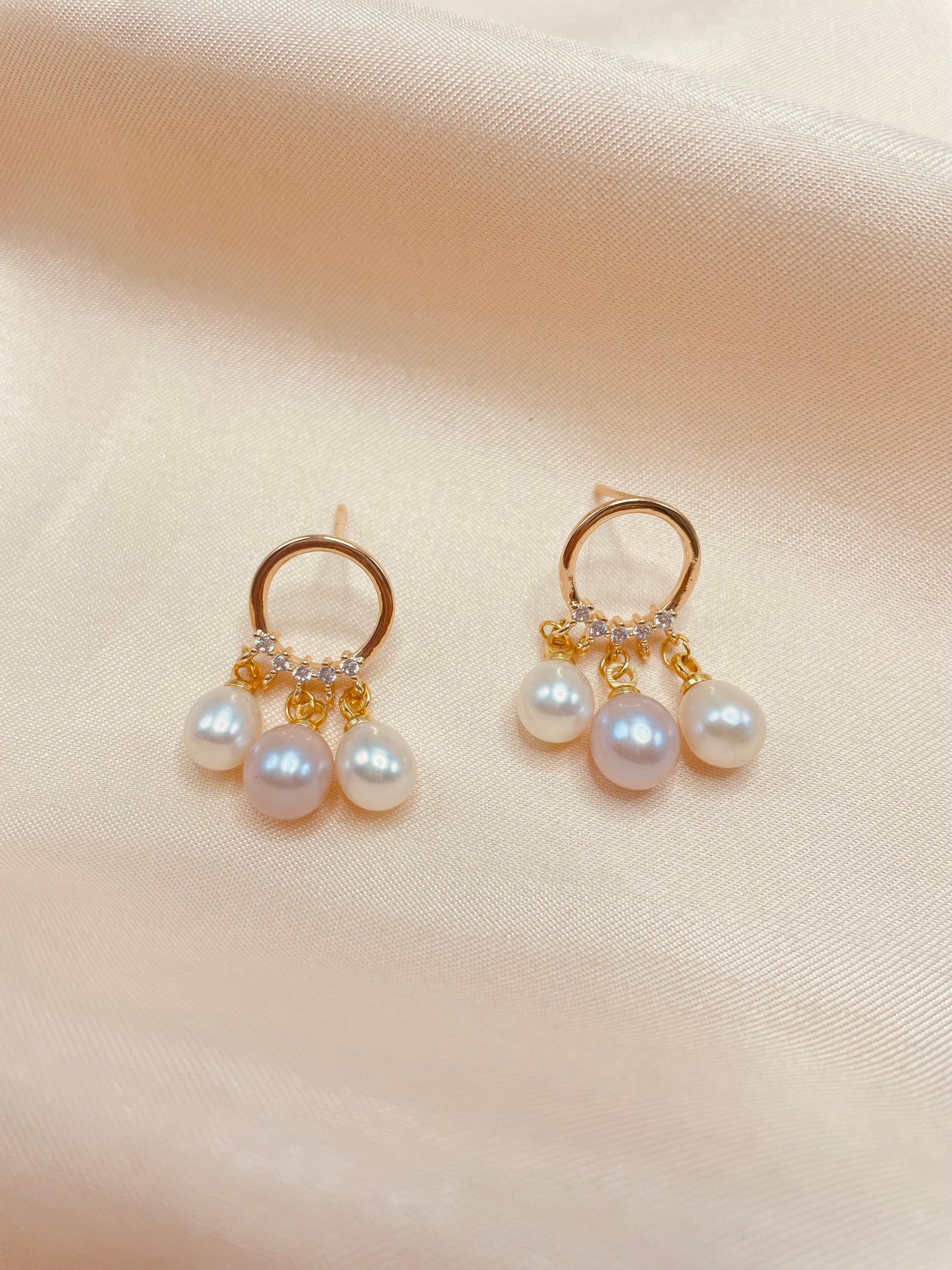 Freshwater Pearl Tiro Drop Earrings